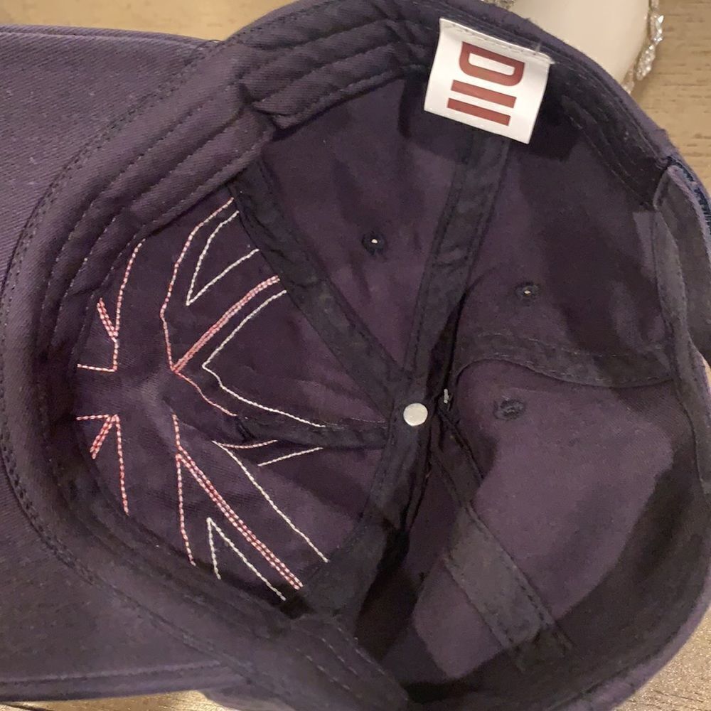 Boy hat 🧢 sale - Picture 4 of 6